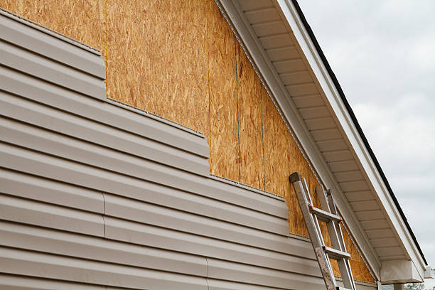 Professional Wood Siding technician working in New Freedom, PA